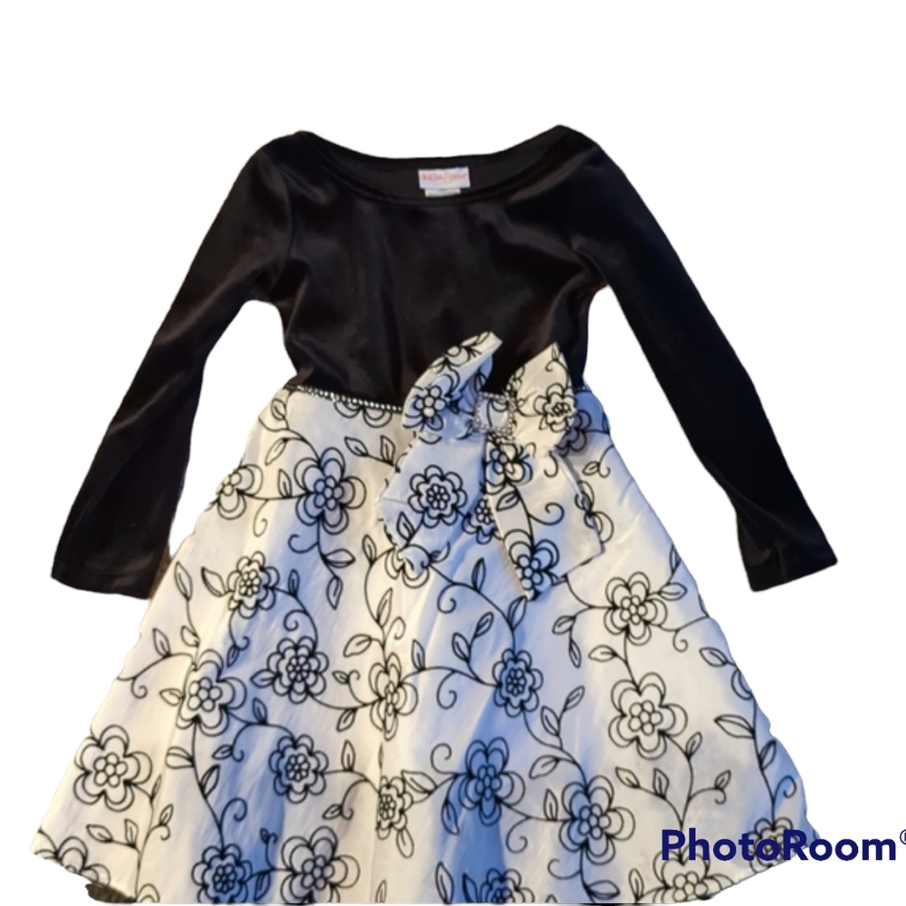Girls Black and White Long Sleeve Party Dress Size 4 - Picture 3 of 4